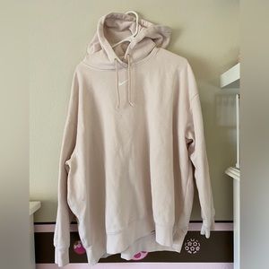 Nike Sportswear Club Fleece
Pullover Hoodie - Light Pink